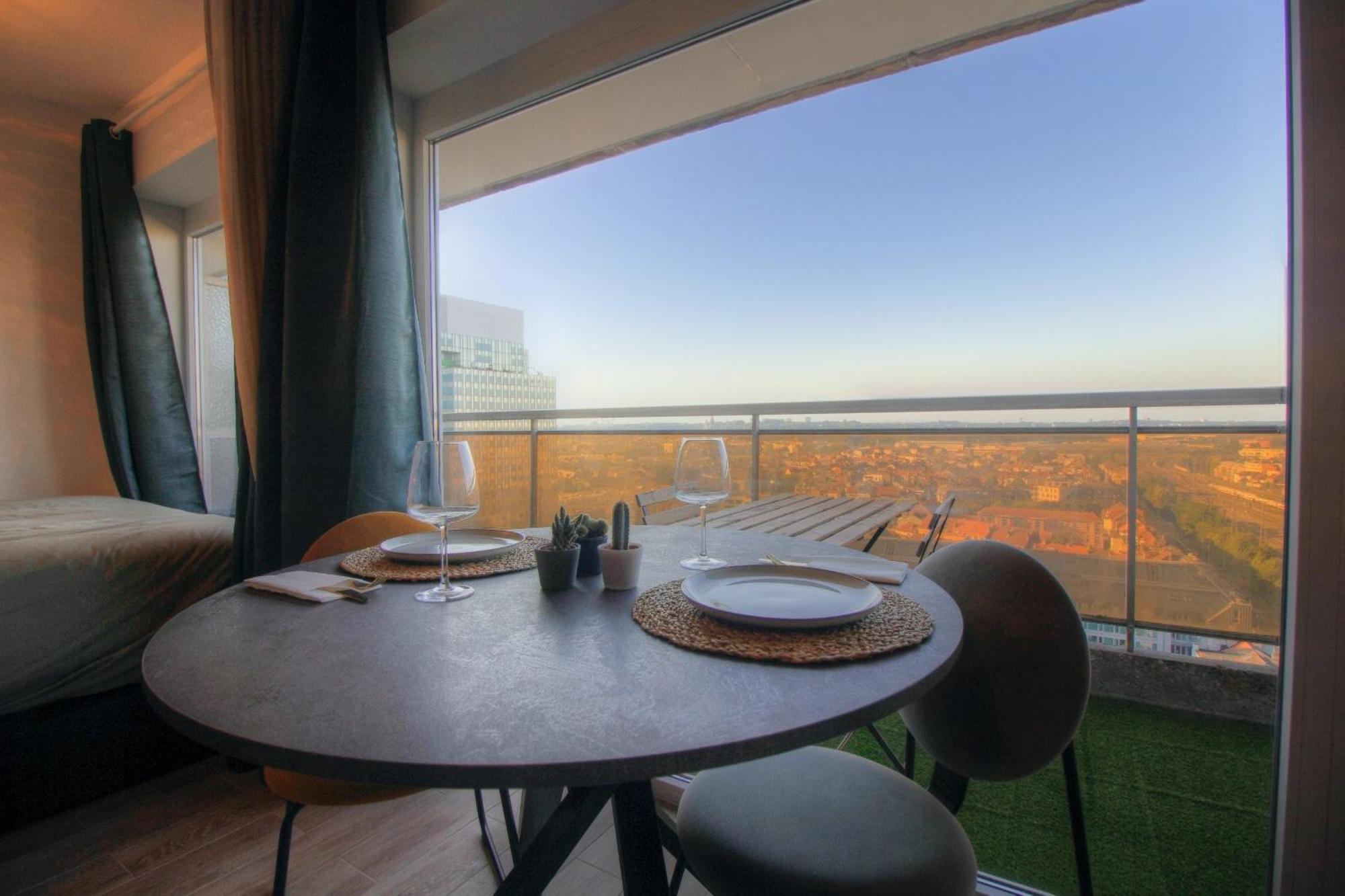 Studio Avec Vue Panoramique Et Parking Gratuit Brussel Eksteriør bilde